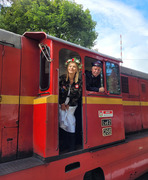 Aldona Wleklak w lokomotywie (photo)